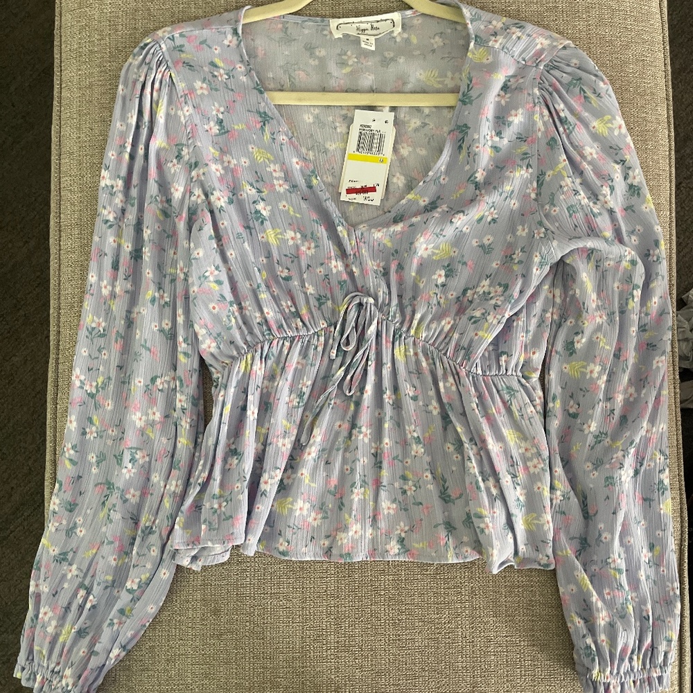 NWT - Women’s - Hippie Rose Blouse (Size M)
